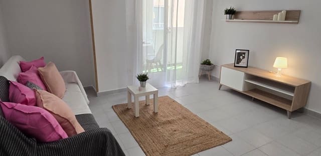 1 slaapkamer Appartement te huur in Playa del Cura, Torrevieja - € 700 (Ref: 9341599)