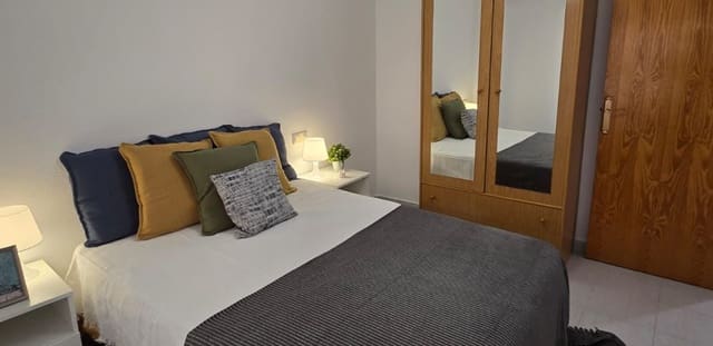 1 slaapkamer Appartement te huur in Playa del Cura, Torrevieja - € 700 (Ref: 9341599)