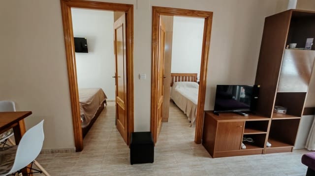 2 soverom Leilighet til leie i Antonio Machado, Torrevieja med svømmebasseng - € 900 (Ref: 9341601)