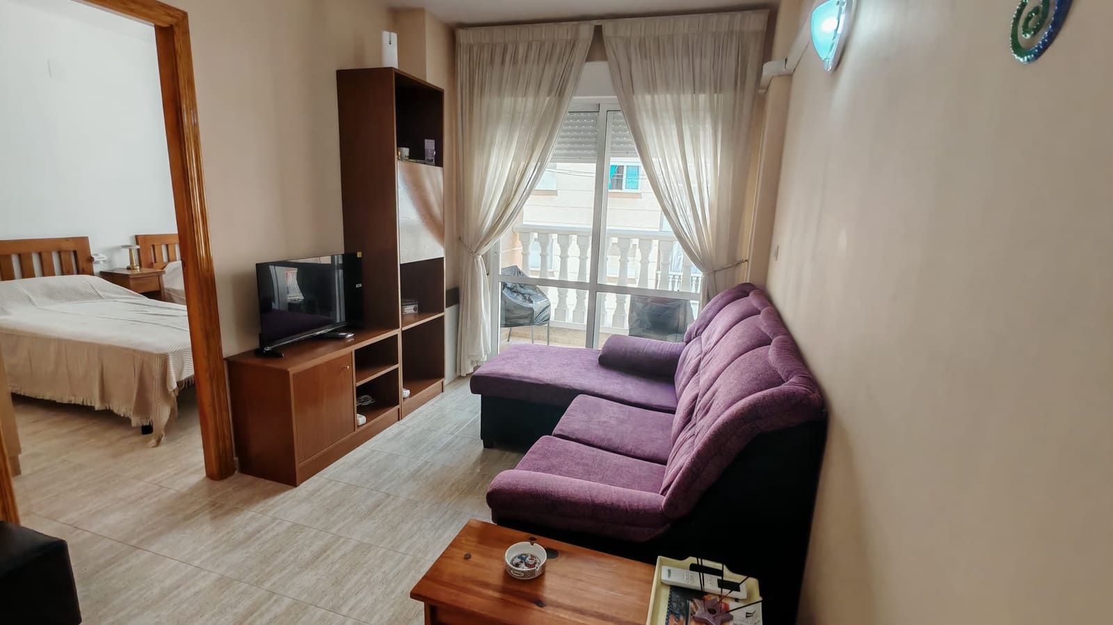 2 soverom Leilighet til leie i Torrevieja med svømmebasseng - € 900 (Ref: 9341601)