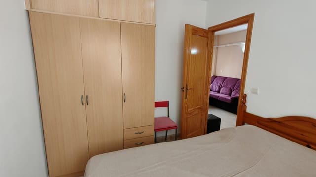 2 soverom Leilighet til leie i Antonio Machado, Torrevieja med svømmebasseng - € 900 (Ref: 9341601)