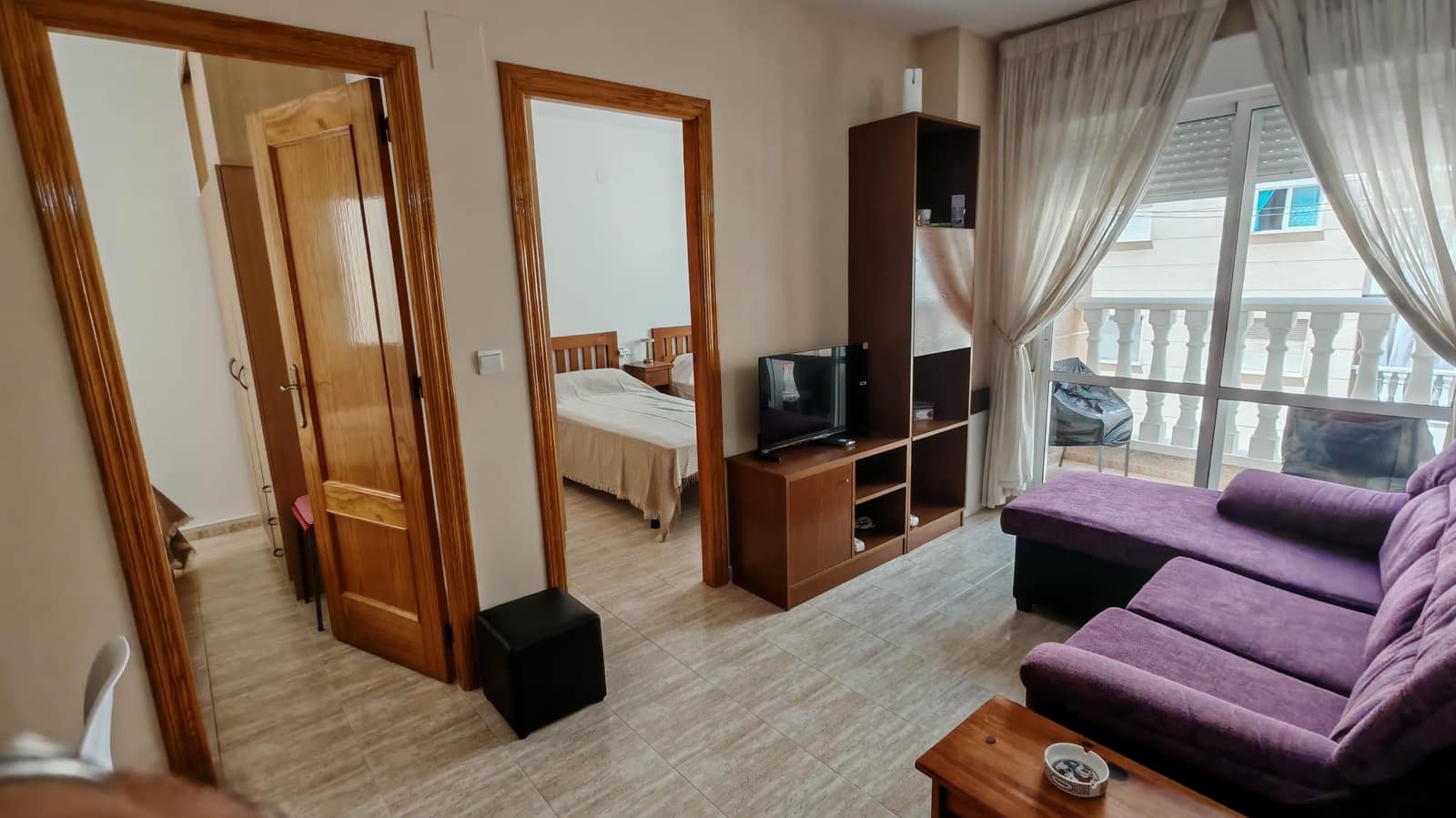 2 soverom Leilighet til leie i Torrevieja med svømmebasseng - € 900 (Ref: 9341601)