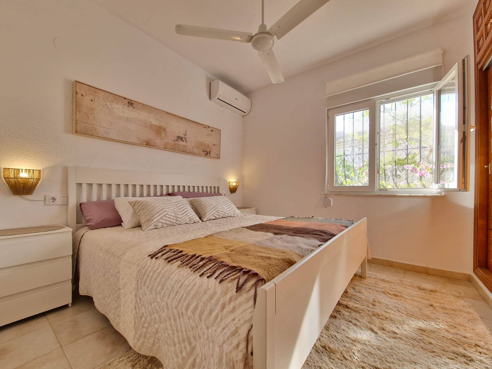 2 sovrum Lägenhet att hyra i Cumbre del Sol - 1 250 € (Ref: 10044212)