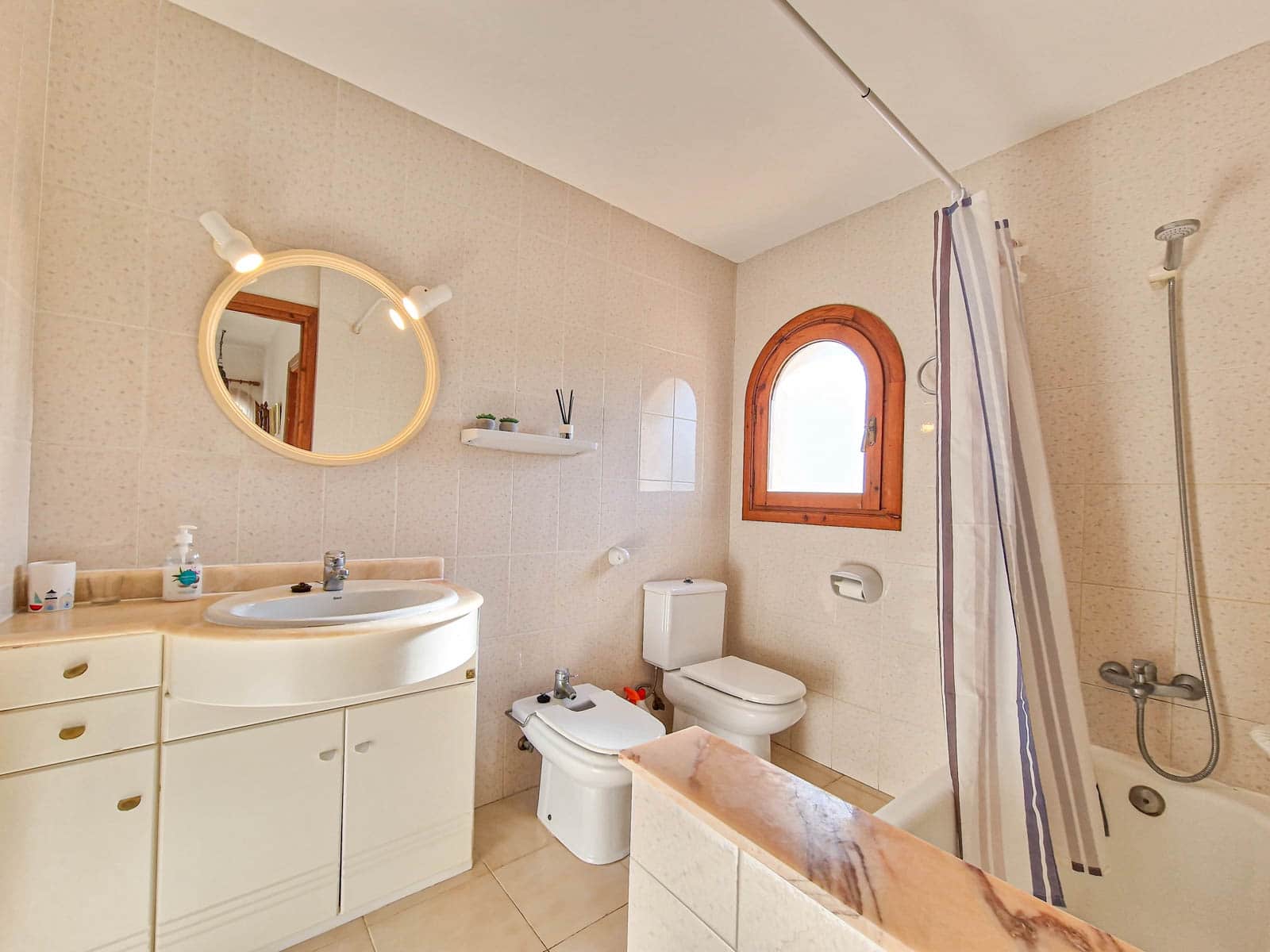 3 soveværelse Byhus til leje i Moraira med swimmingpool - € 1.300 (Ref: 8343426)