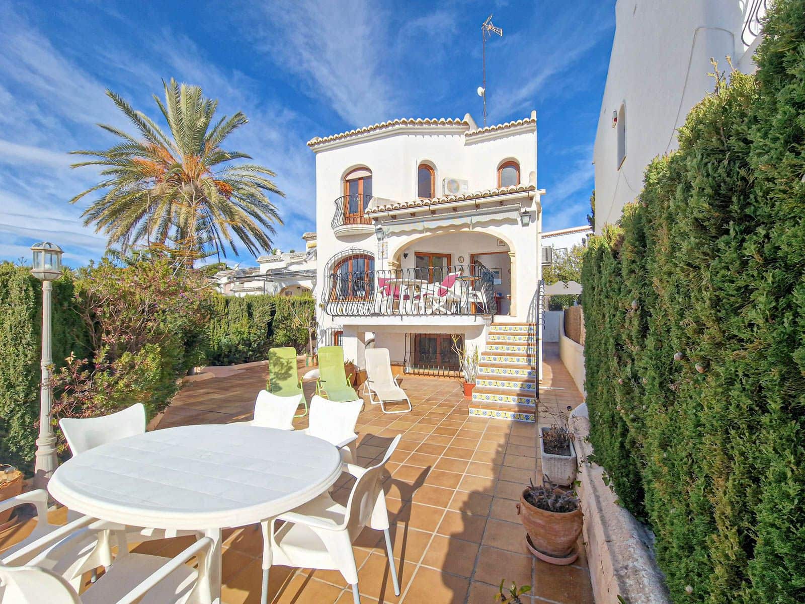 3 soveværelse Byhus til leje i Moraira med swimmingpool - € 1.600 (Ref: 8343426)