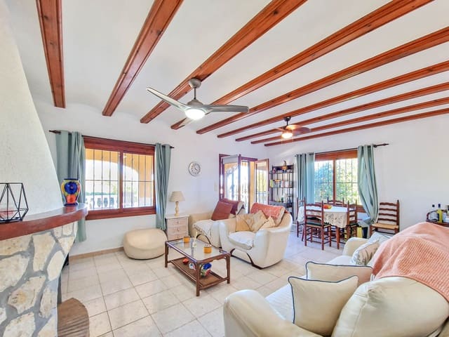 Bungalow de 3 habitaciones en Benitachell / Benitatxell en alquiler vacacional - 225 € (Ref: 8346727)