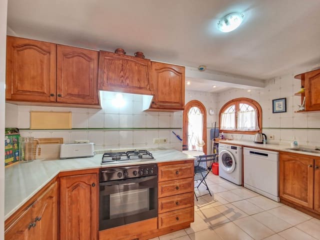 3 bedroom Townhouse for holiday rental in Moraira, Teulada-Moraira - € 195 (Ref: 8346728)