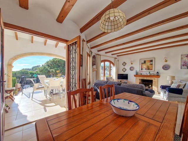 3 bedroom Townhouse for holiday rental in Moraira, Teulada-Moraira - € 195 (Ref: 8346728)