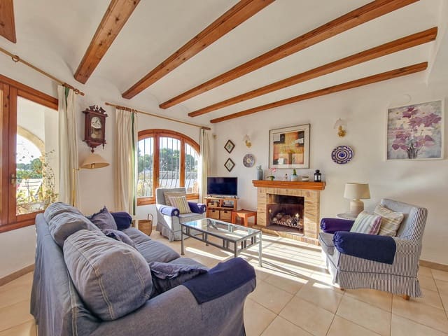 3 bedroom Townhouse for holiday rental in Moraira, Teulada-Moraira - € 195 (Ref: 8346728)