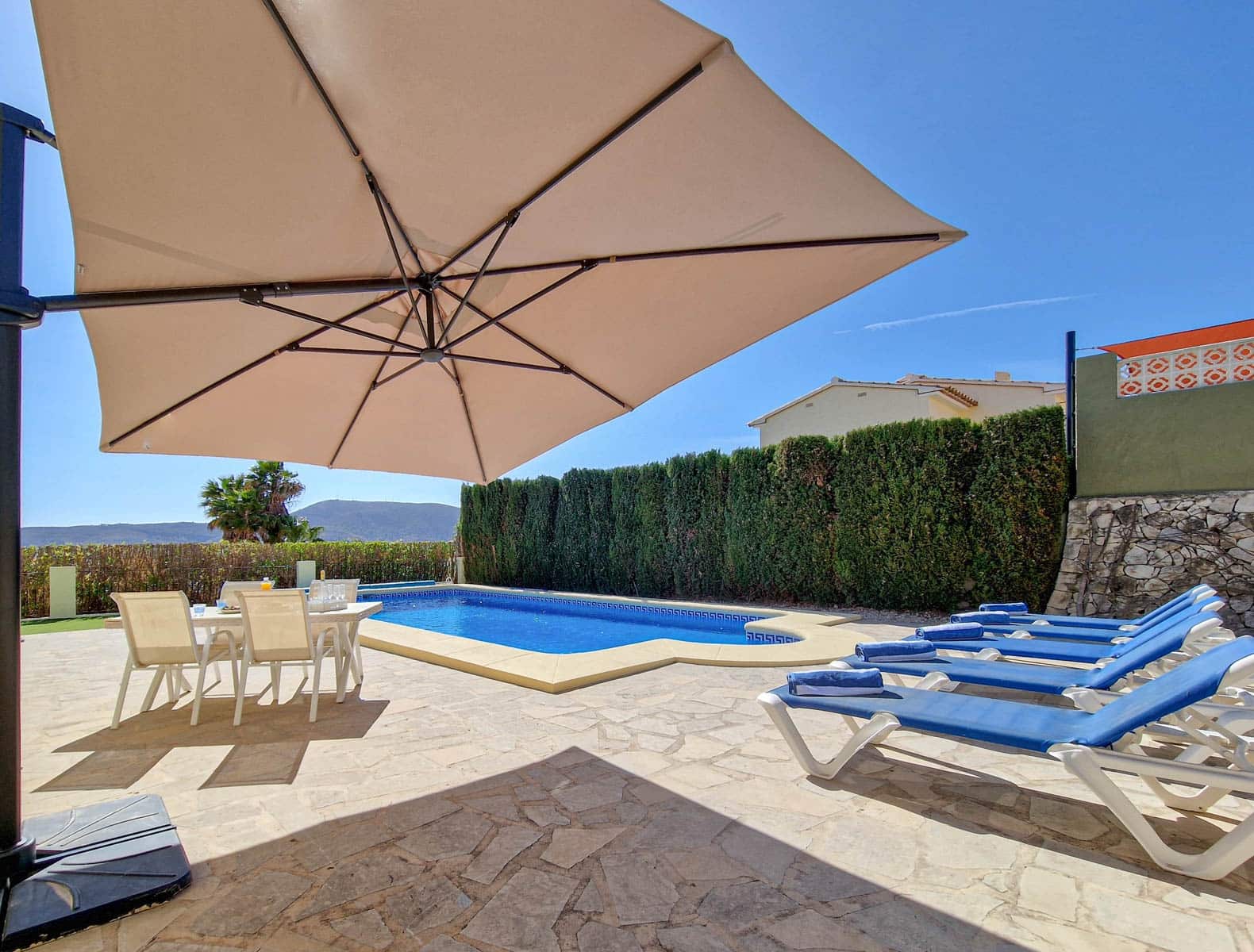 3 bedroom Villa for holiday rental in Benitachell / Benitatxell with garage - € 245 (Ref: 8346729)