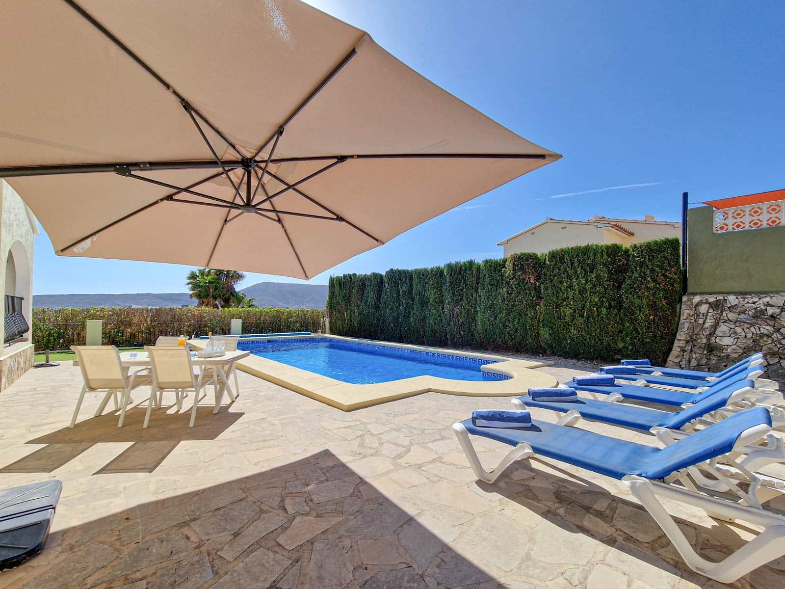 3 bedroom Villa for holiday rental in Benitachell / Benitatxell with garage - € 245 (Ref: 8346729)