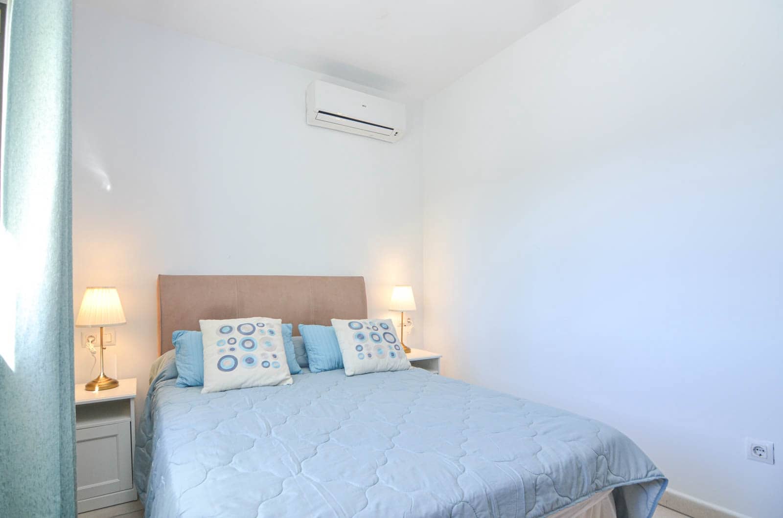 4 quarto Moradia para arrendamento para férias em Moraira - 395 € (Ref: 8346730)