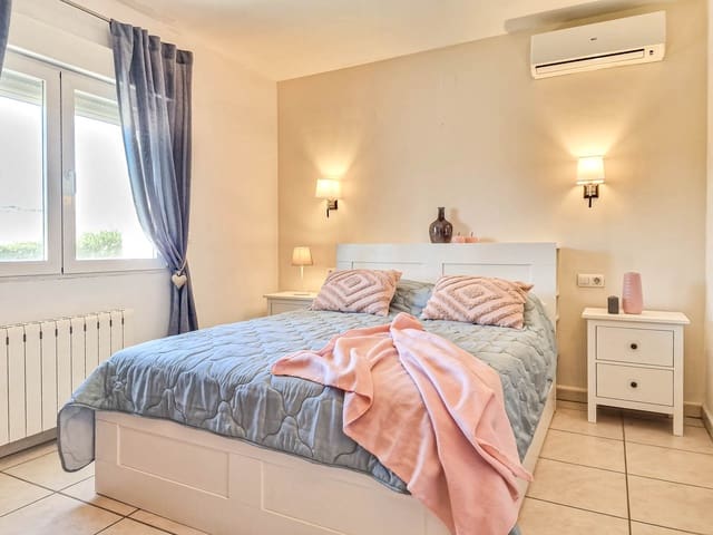 4 quarto Moradia para arrendamento para férias em Moraira, Teulada-Moraira - 395 € (Ref: 8346730)