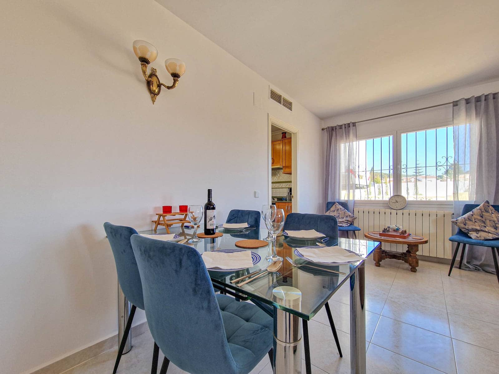 3 soveværelse Villa til leje i Benitachell / Benitatxell - € 1.800 (Ref: 8505301)