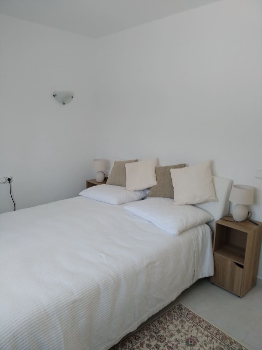 3 soveværelse Villa til leje i Benitachell / Benitatxell - € 1.800 (Ref: 8505301)