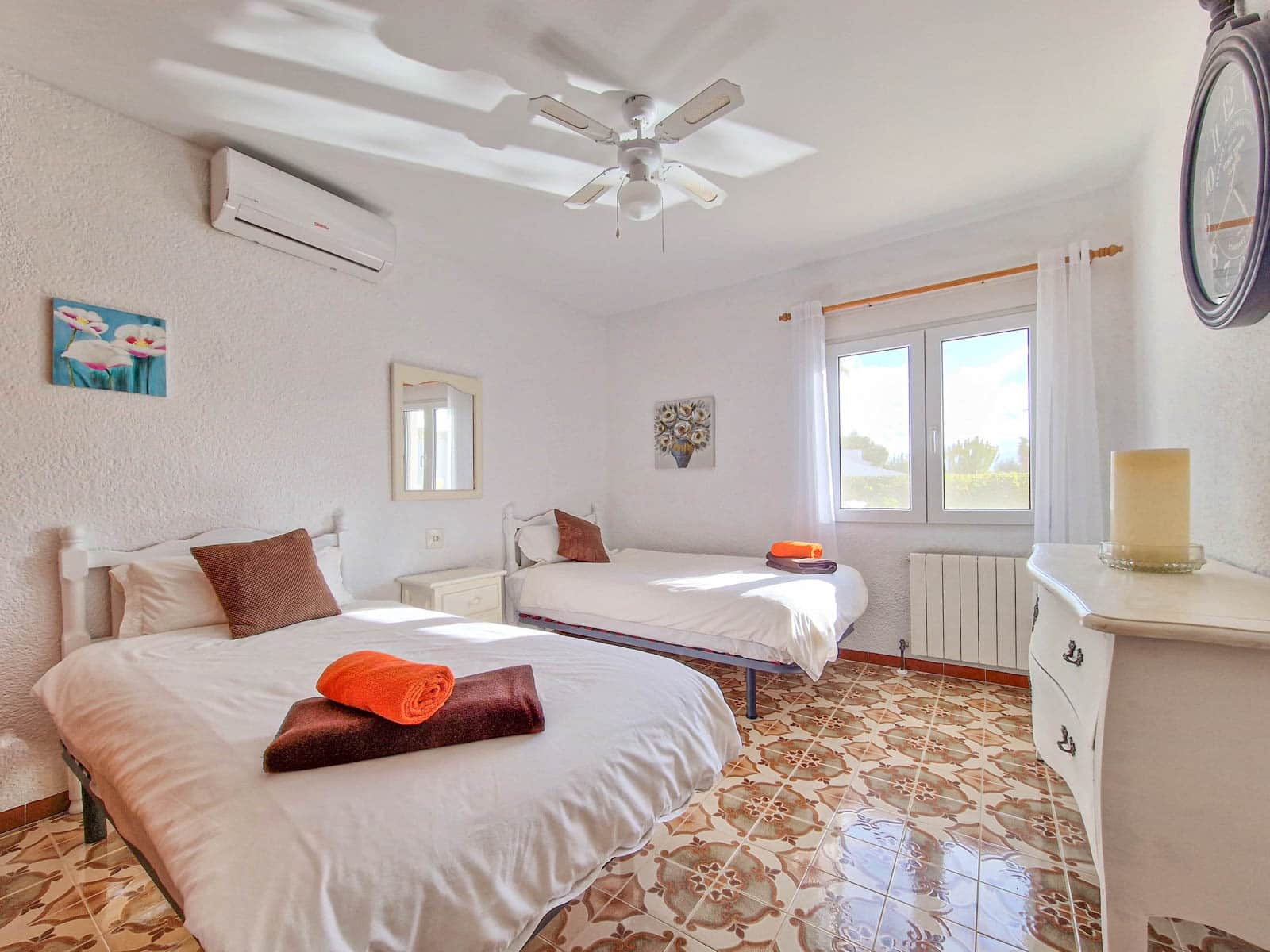 4 makuuhuone Huvila lomavuokrausta paikassa Pinosol mukana uima-altaan - 2 700 € (Ref: 8802941)