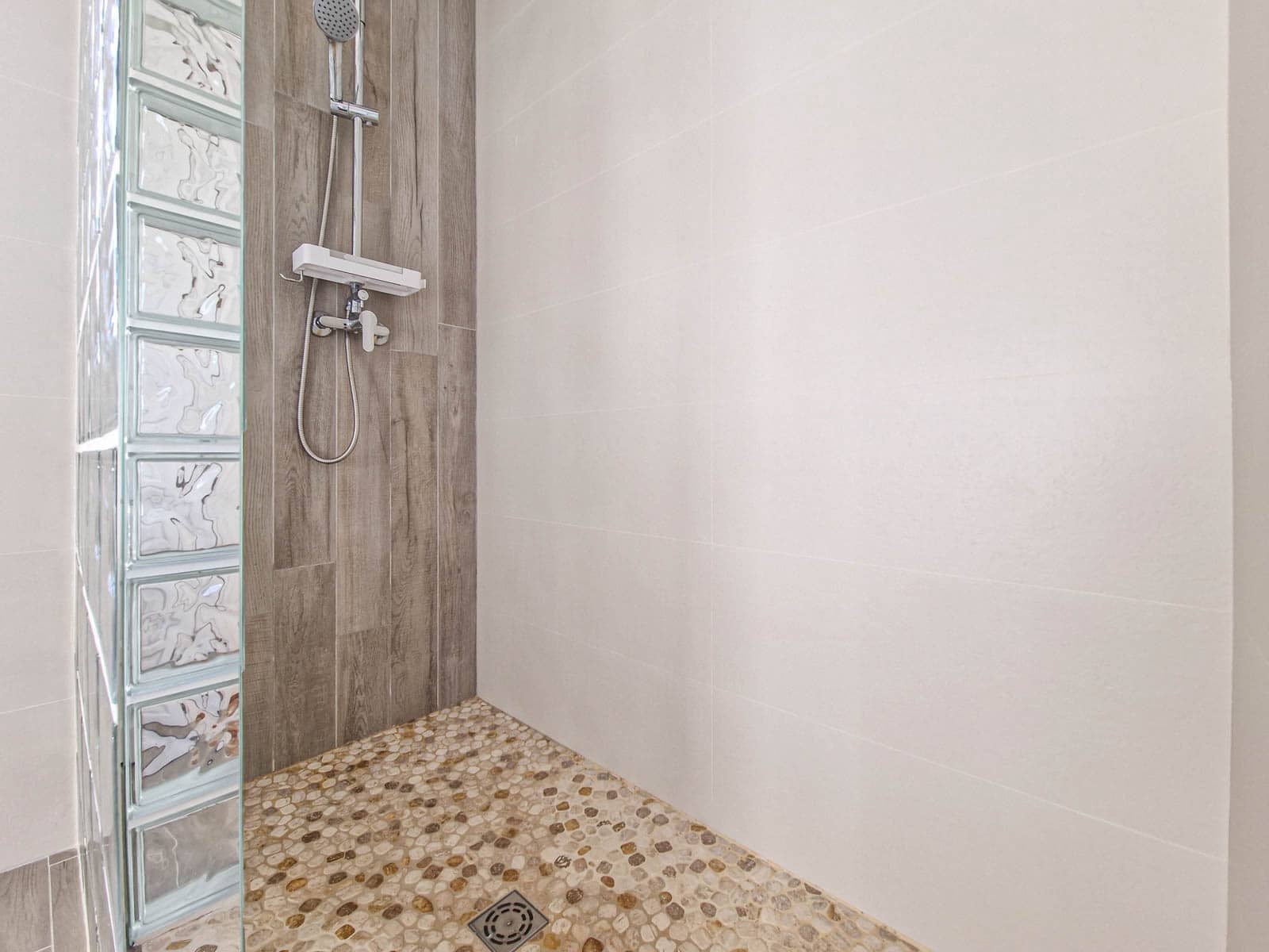 4 makuuhuone Huvila lomavuokrausta paikassa Pinosol mukana uima-altaan - 2 700 € (Ref: 8802941)