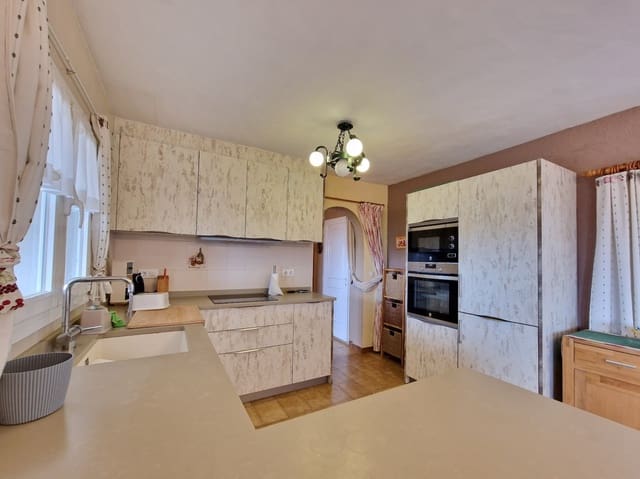 2 soveværelse Bungalow til leje i Teulada, Teulada-Moraira - € 1.500 (Ref: 9124296)
