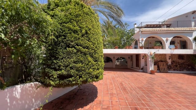 4 soveværelse Villa til leje i Moraira, Teulada-Moraira - € 3.800 (Ref: 9195234)