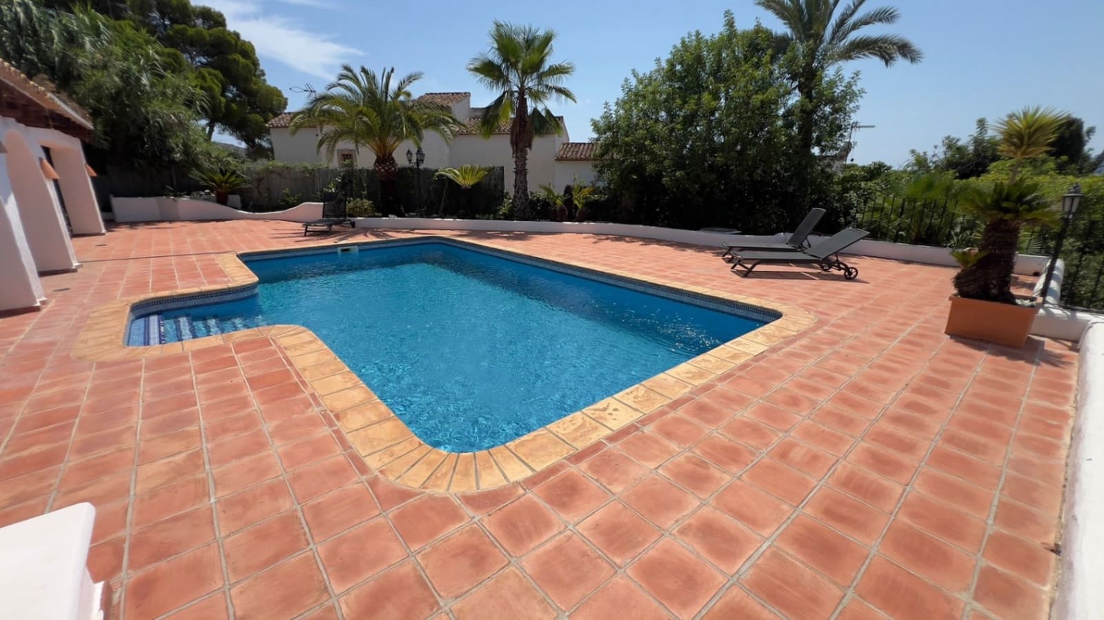 4 soveværelse Villa til leje i Moraira - € 3.800 (Ref: 9195234)