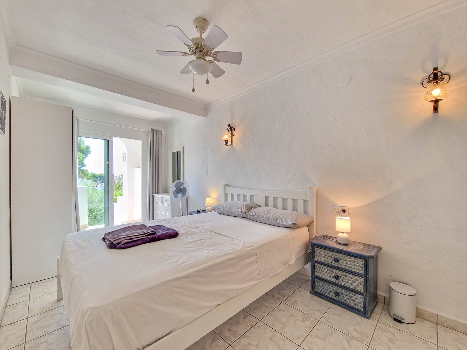 2 makuuhuone Bungalow vuokrattavana paikassa Moraira - 1 000 € (Ref: 9225999)