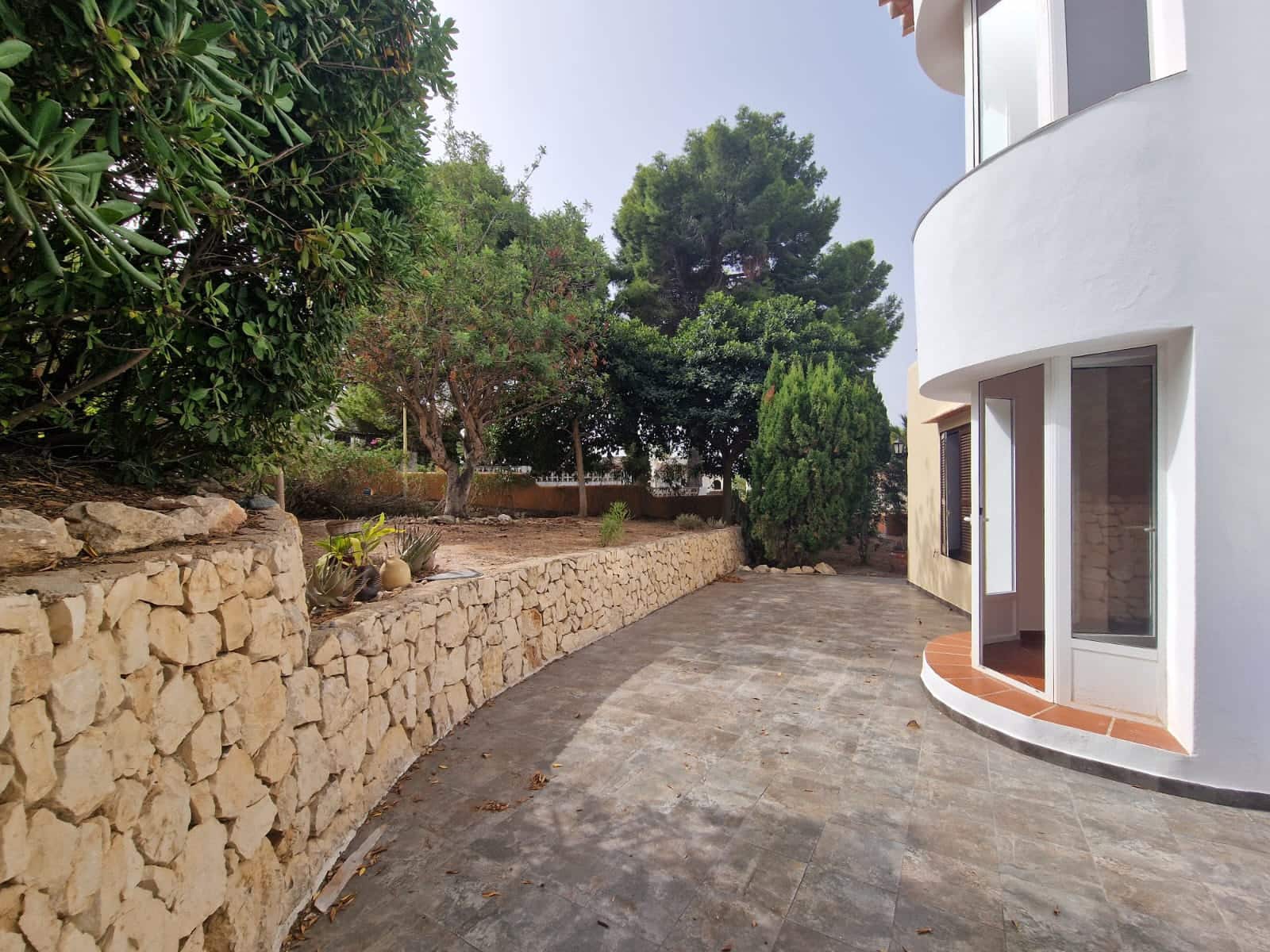 3 soveværelse Byhus til leje i Teulada - € 1.800 (Ref: 9226000)