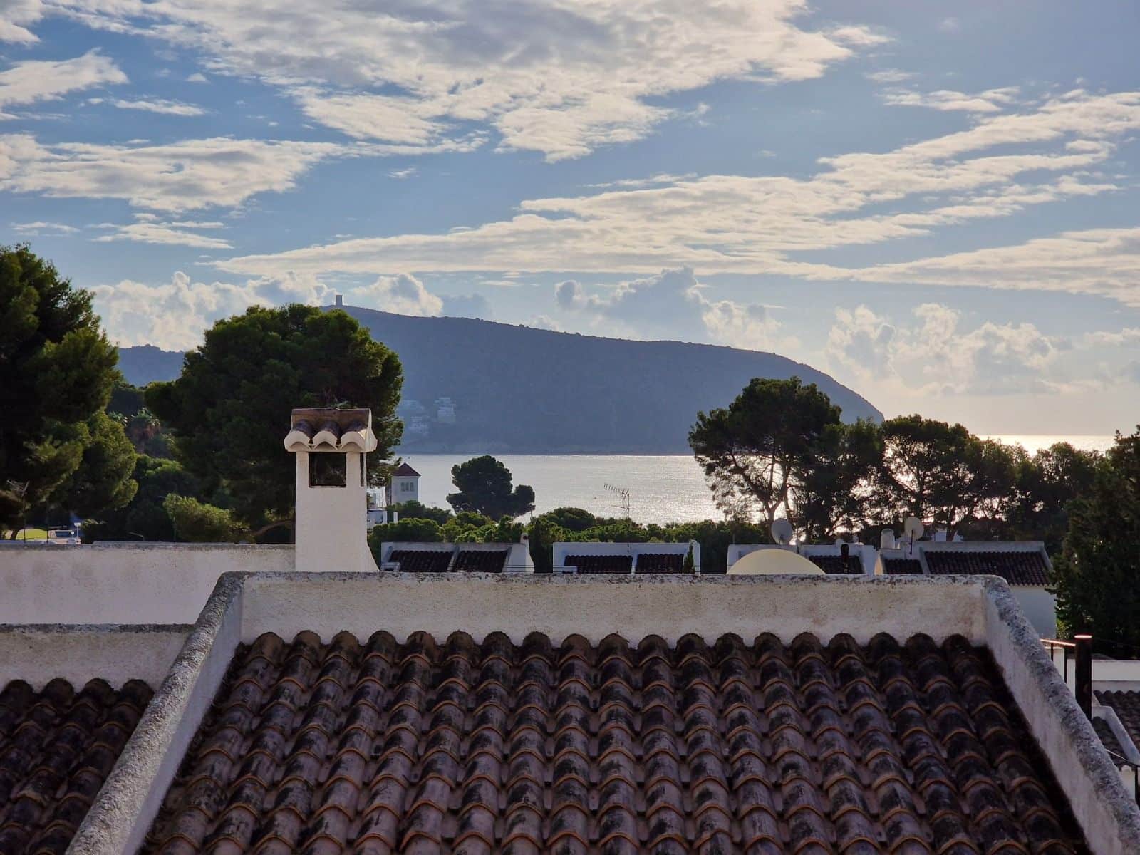 Villa/Maison de 3 chambres à louer à Teulada - 1 400 € (Ref: 9283094)