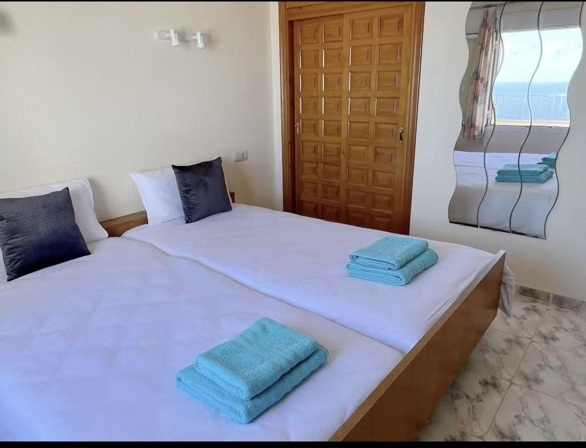 2 makuuhuone Huoneisto vuokrattavana paikassa Cumbre del Sol - 1 100 € (Ref: 9315170)