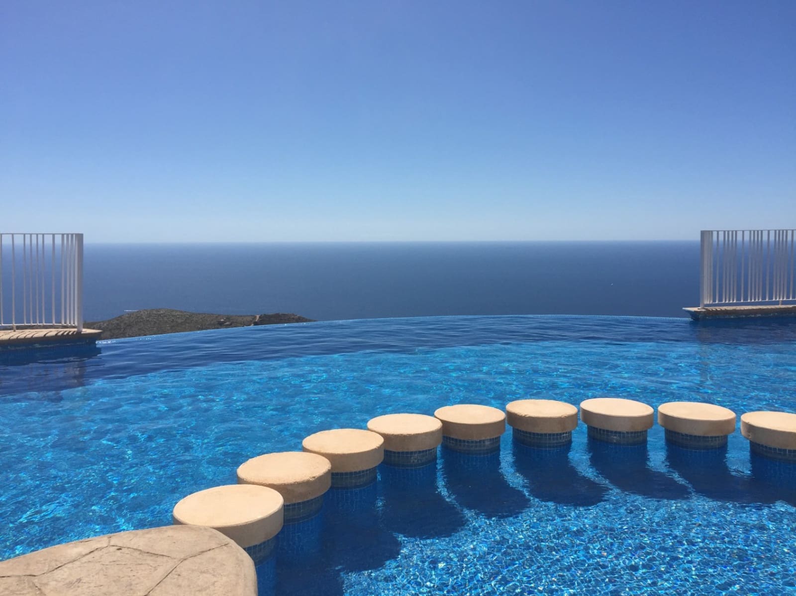 2 makuuhuone Huoneisto vuokrattavana paikassa Cumbre del Sol - 1 100 € (Ref: 9315170)