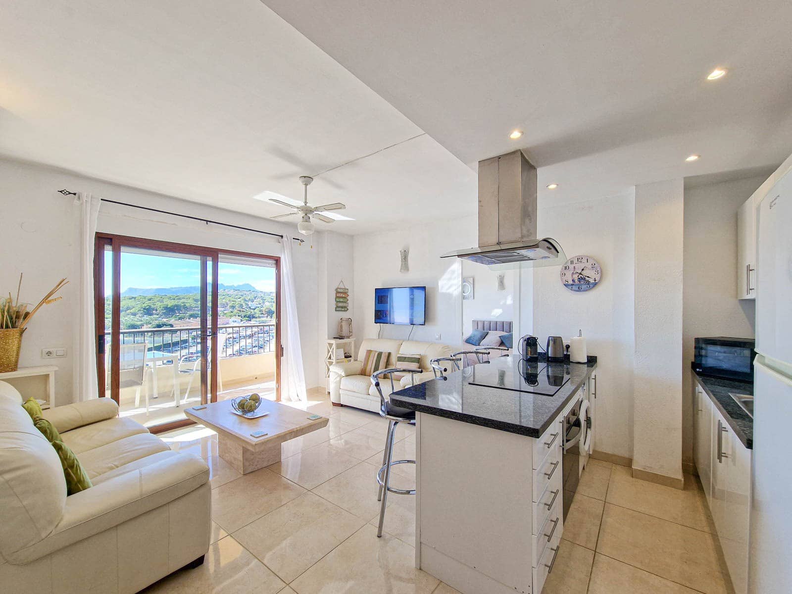 2 makuuhuone Huoneisto vuokrattavana paikassa Teulada - 1 150 € (Ref: 9379574)