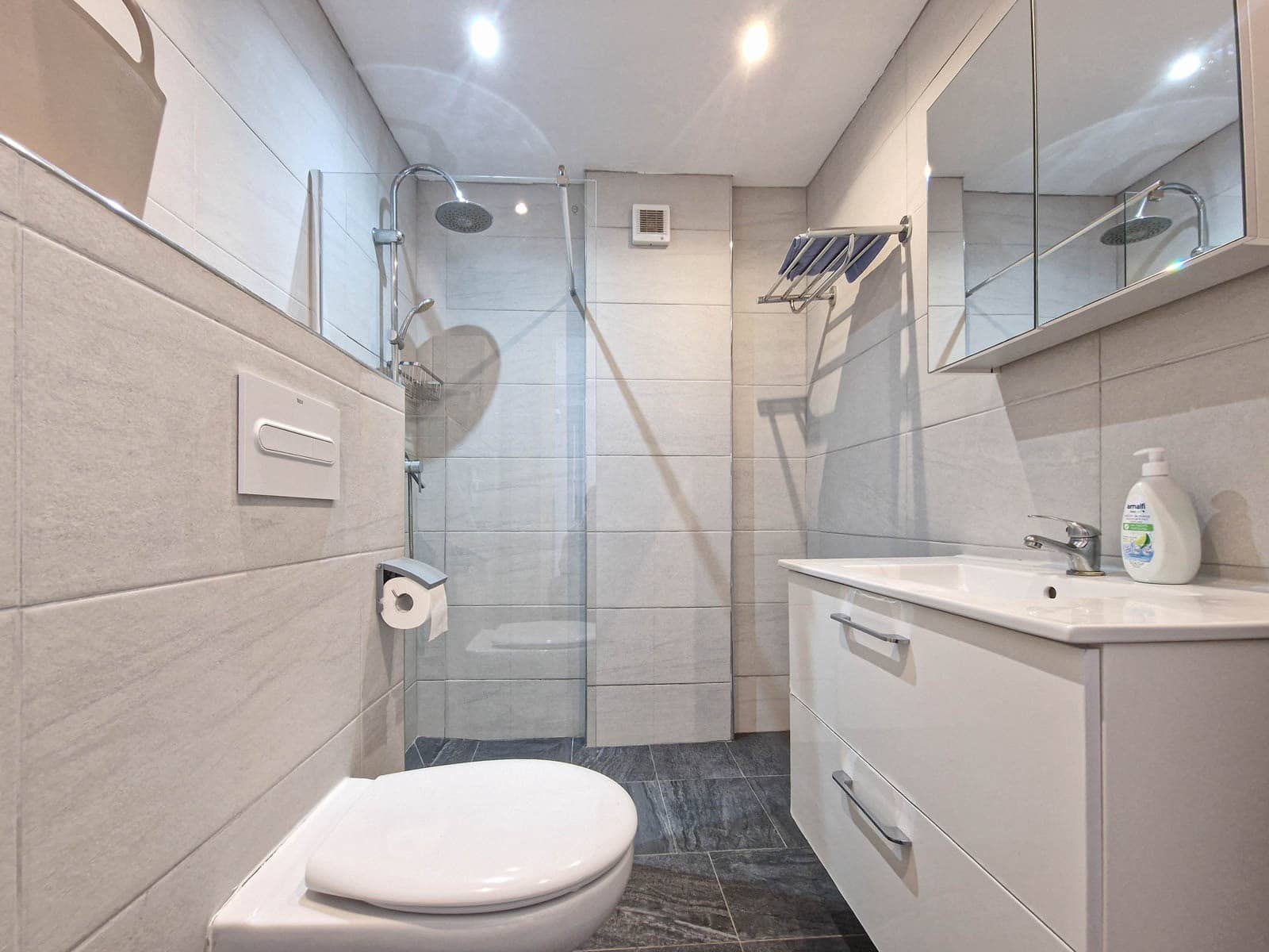 2 makuuhuone Huoneisto vuokrattavana paikassa Teulada - 1 150 € (Ref: 9379574)