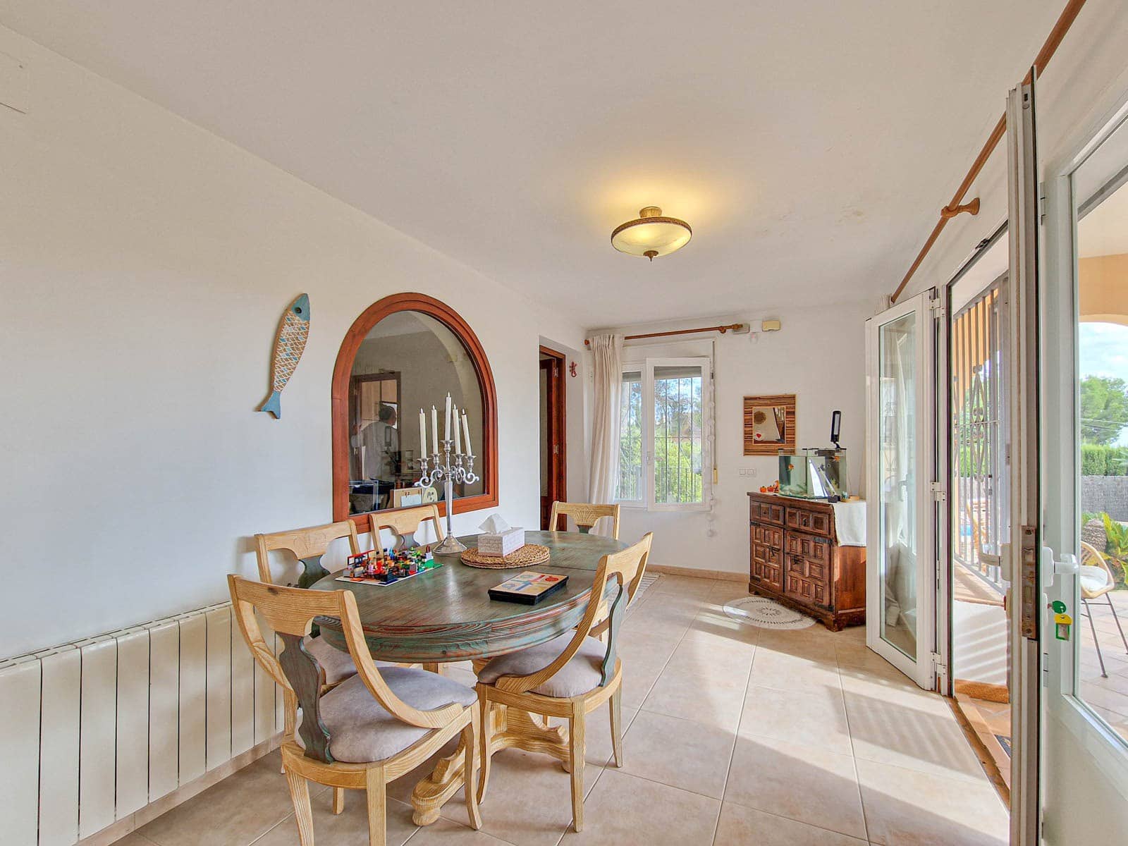 2 makuuhuone Huvila vuokrattavana paikassa Teulada - 3 000 € (Ref: 9379874)