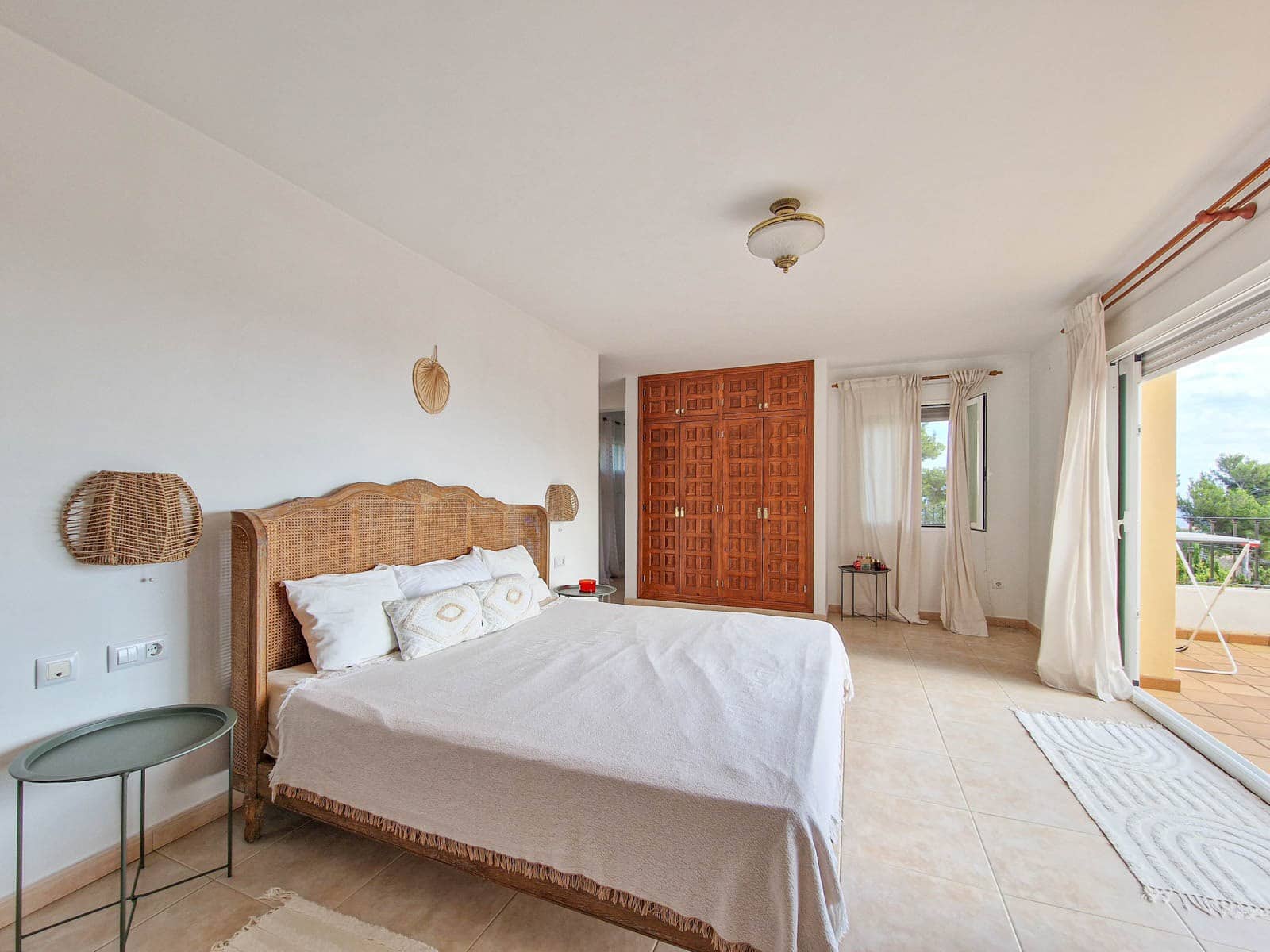 2 makuuhuone Huvila vuokrattavana paikassa Teulada - 3 000 € (Ref: 9379874)