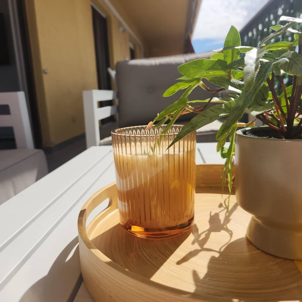 2 soverom Leilighet til leie i Moraira - € 1 150 (Ref: 9569535)