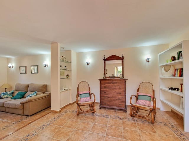 3 Zimmer Villa zu vermieten in Teulada Pueblo, Teulada-Moraira - 1.550 € (Ref: 9569540)