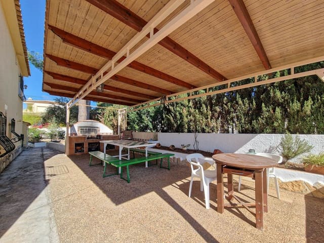 3 Zimmer Villa zu vermieten in Teulada Pueblo, Teulada-Moraira - 1.550 € (Ref: 9569540)