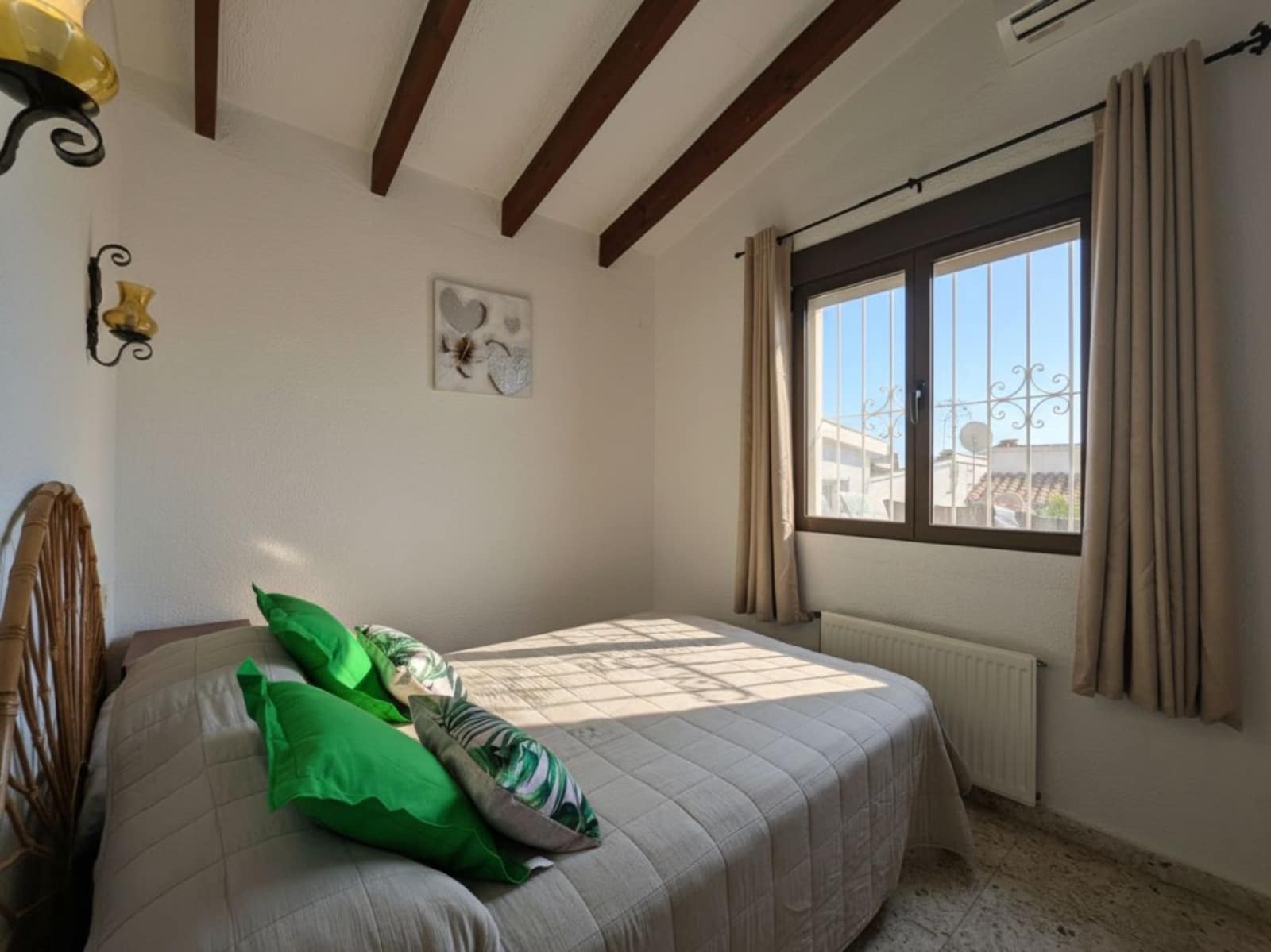 Chalet de 3 habitaciones en Teulada en alquiler vacacional - 145 € (Ref: 9623123)