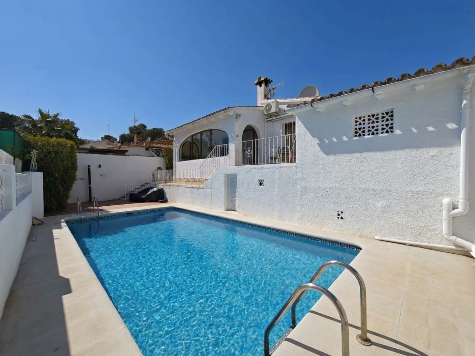 Chalet de 3 habitaciones en Teulada en alquiler vacacional - 145 € (Ref: 9623123)