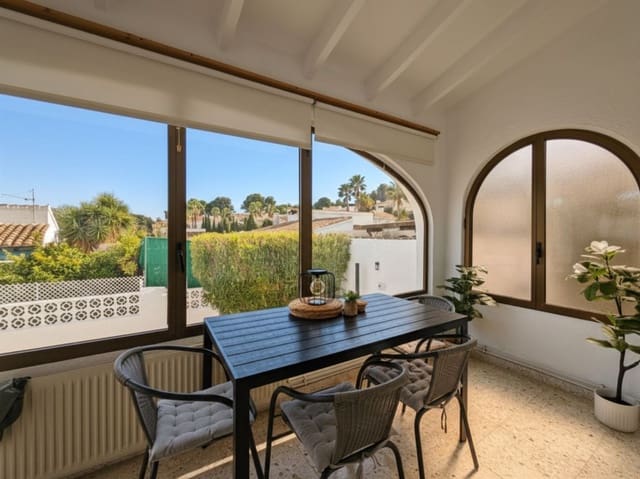 Chalet de 3 habitaciones en Teulada Pueblo, Teulada-Moraira en alquiler vacacional - 145 € (Ref: 9623123)