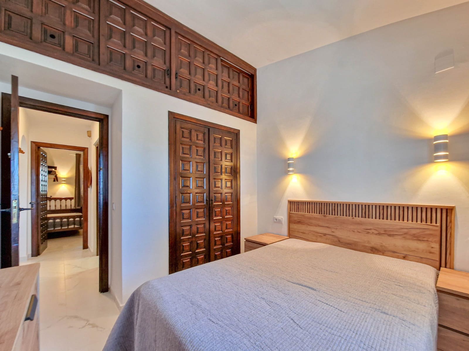 2 bedroom Bungalow for holiday rental in Moraira - € 175 (Ref: 9789467)