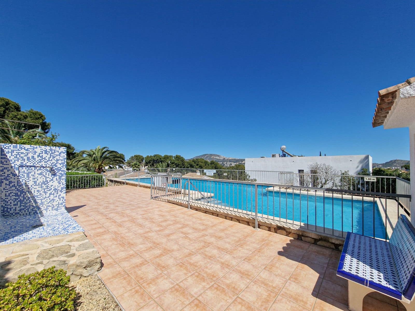 2 bedroom Bungalow for holiday rental in Moraira - € 175 (Ref: 9789467)