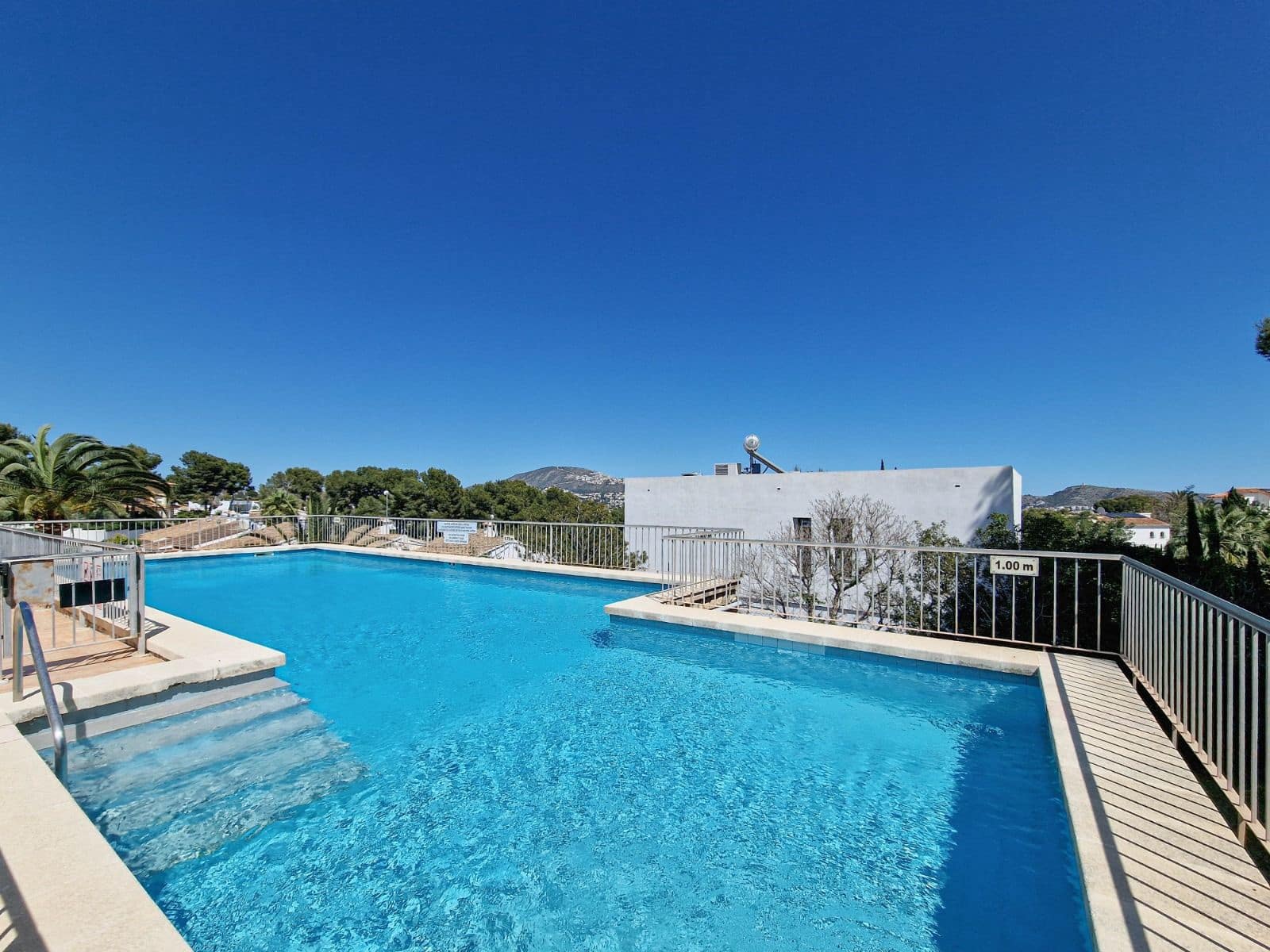 2 bedroom Bungalow for holiday rental in Moraira - € 175 (Ref: 9789467)