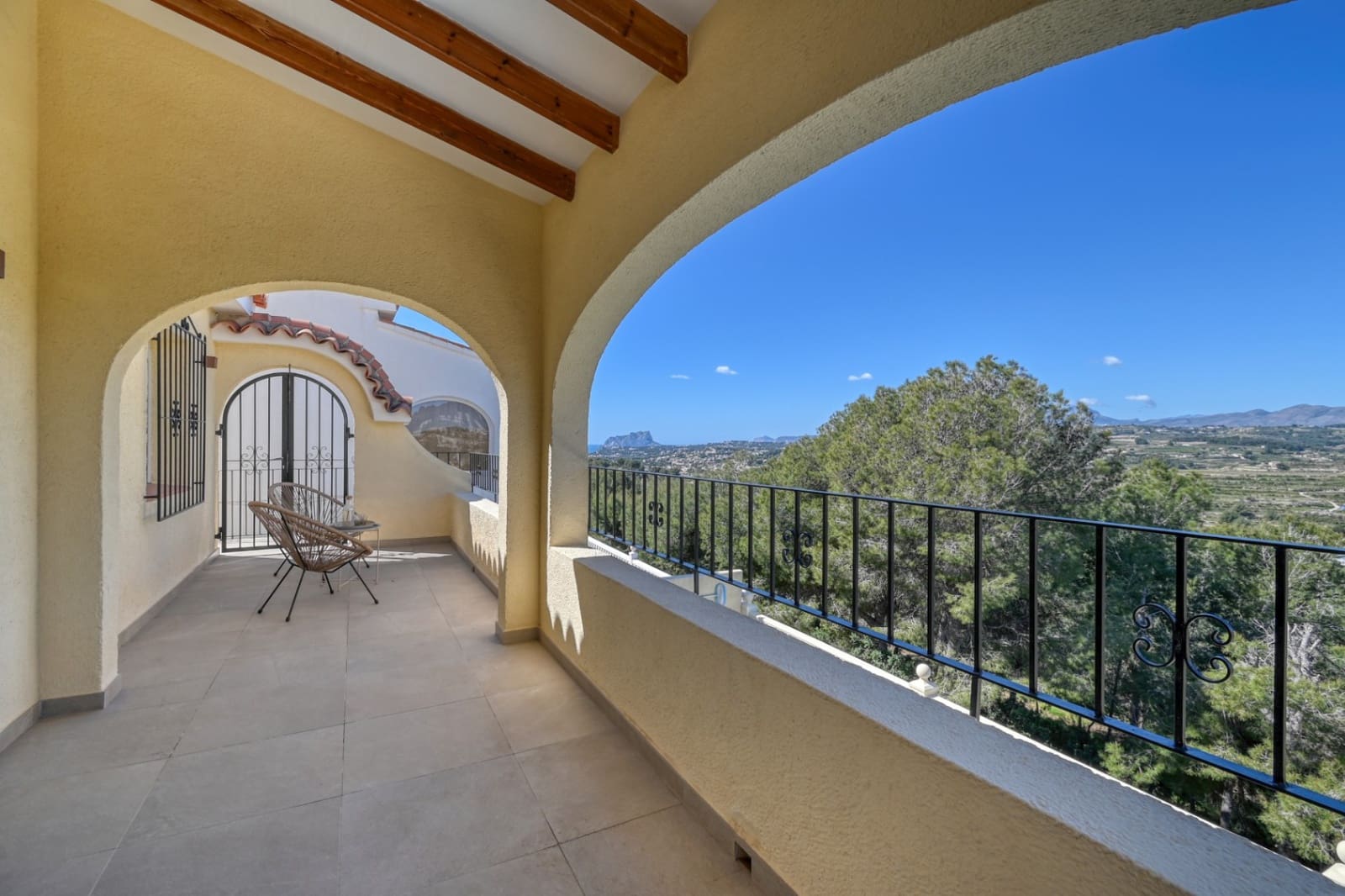 Villa/Maison de 3 chambres de location de vacances à Benitachell / Benitatxell - 345 € (Ref: 9793706)