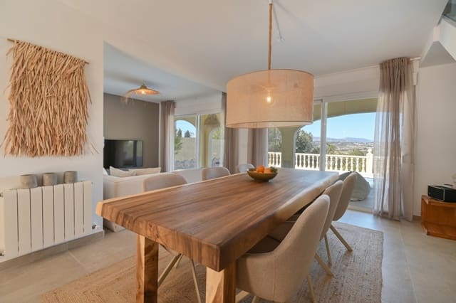 Villa/Maison de 3 chambres de location de vacances à Benitachell / Benitatxell - 345 € (Ref: 9793706)