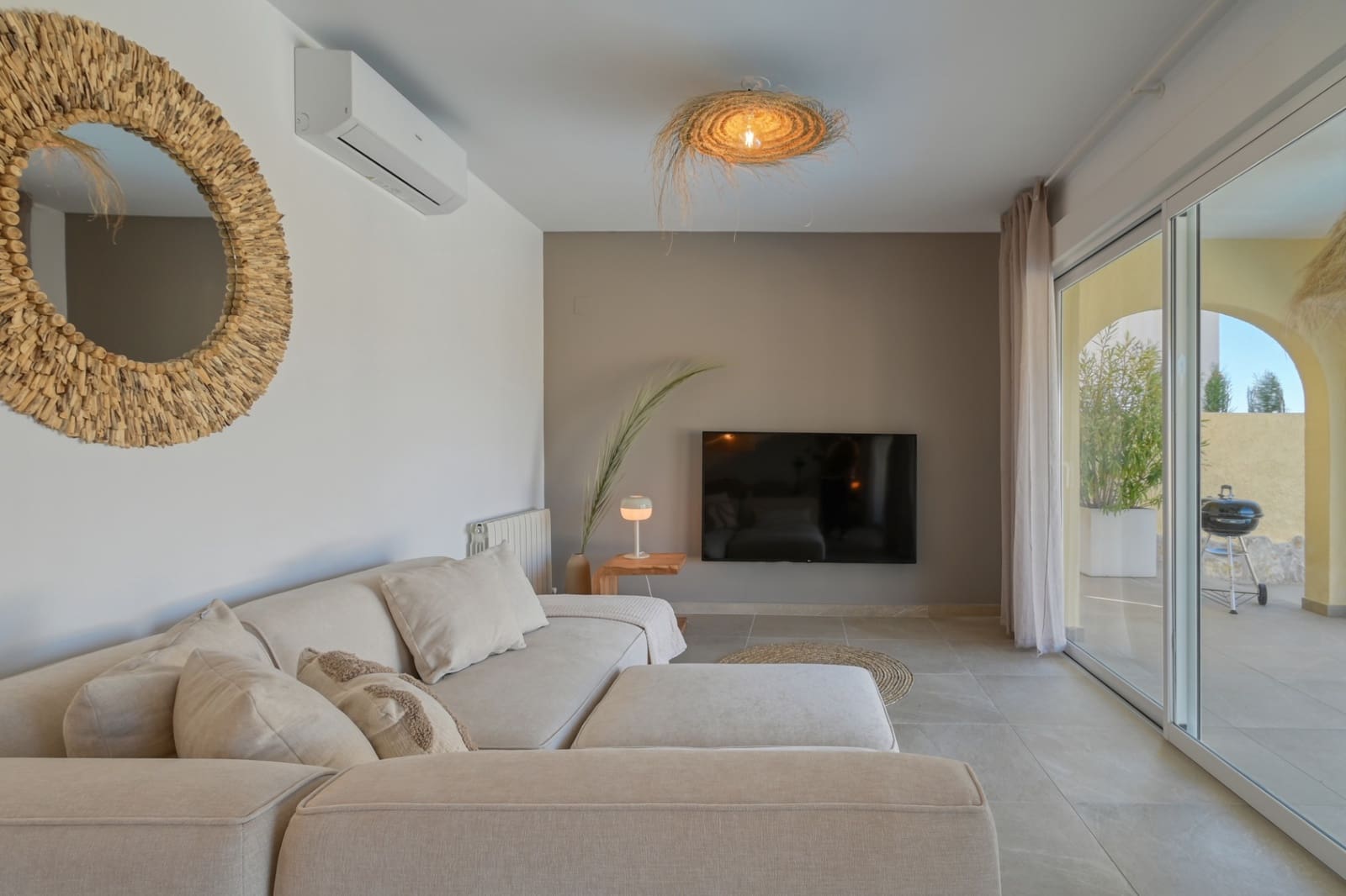 Villa/Maison de 3 chambres de location de vacances à Benitachell / Benitatxell - 345 € (Ref: 9793706)