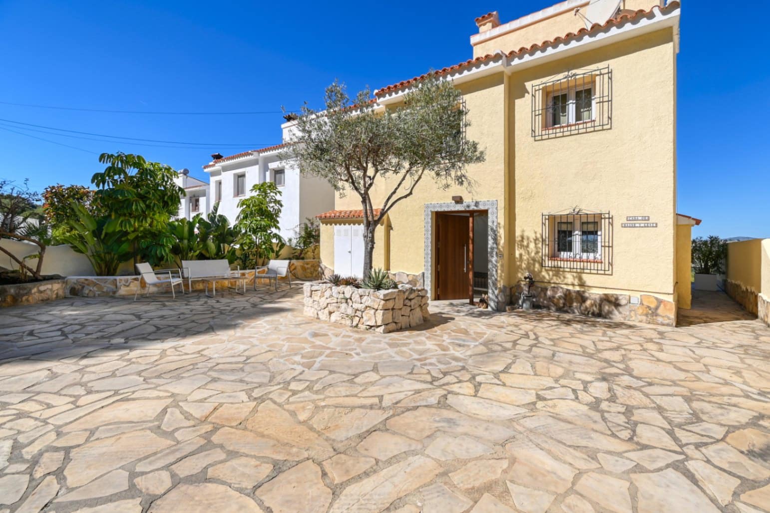 Villa/Maison de 3 chambres de location de vacances à Benitachell / Benitatxell - 345 € (Ref: 9793706)