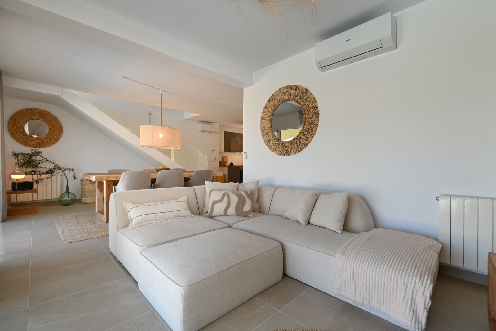 Villa/Maison de 3 chambres de location de vacances à Benitachell / Benitatxell - 345 € (Ref: 9793706)