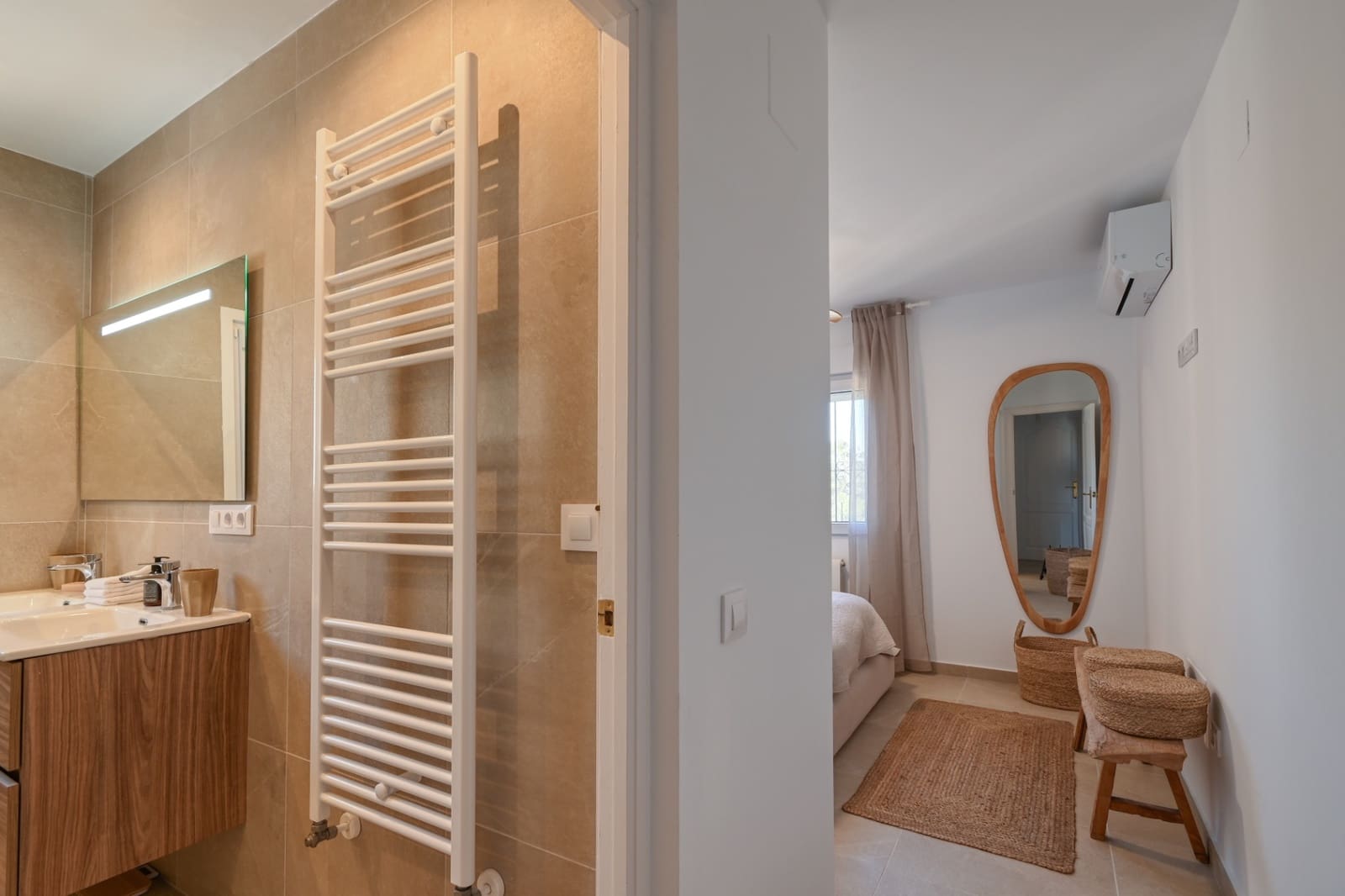 Villa/Maison de 3 chambres de location de vacances à Benitachell / Benitatxell - 345 € (Ref: 9793706)