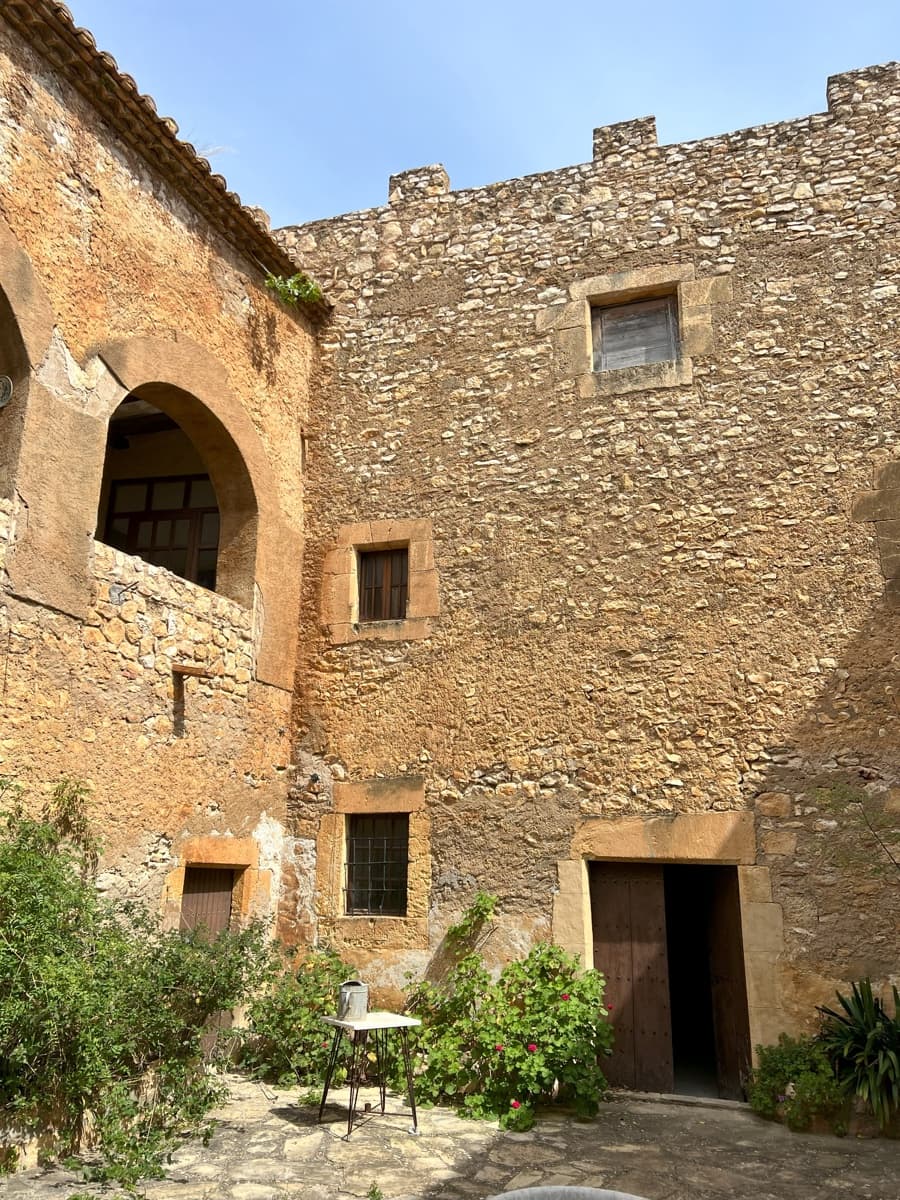 10 sypialnia Finka/Dom wiejski na sprzedaż w Creixell z garażem - 2 950 000 € (Ref: 8617596)