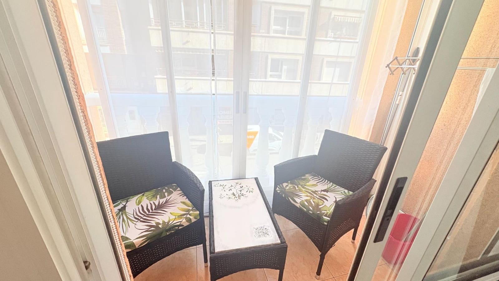 2 Zimmer Apartment zu vermieten in Torrevieja - 750 € (Ref: 10047335)